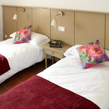 Mas Ribas * פלאמוס